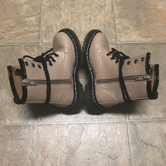 •SOLD• - Picture 2 of 8